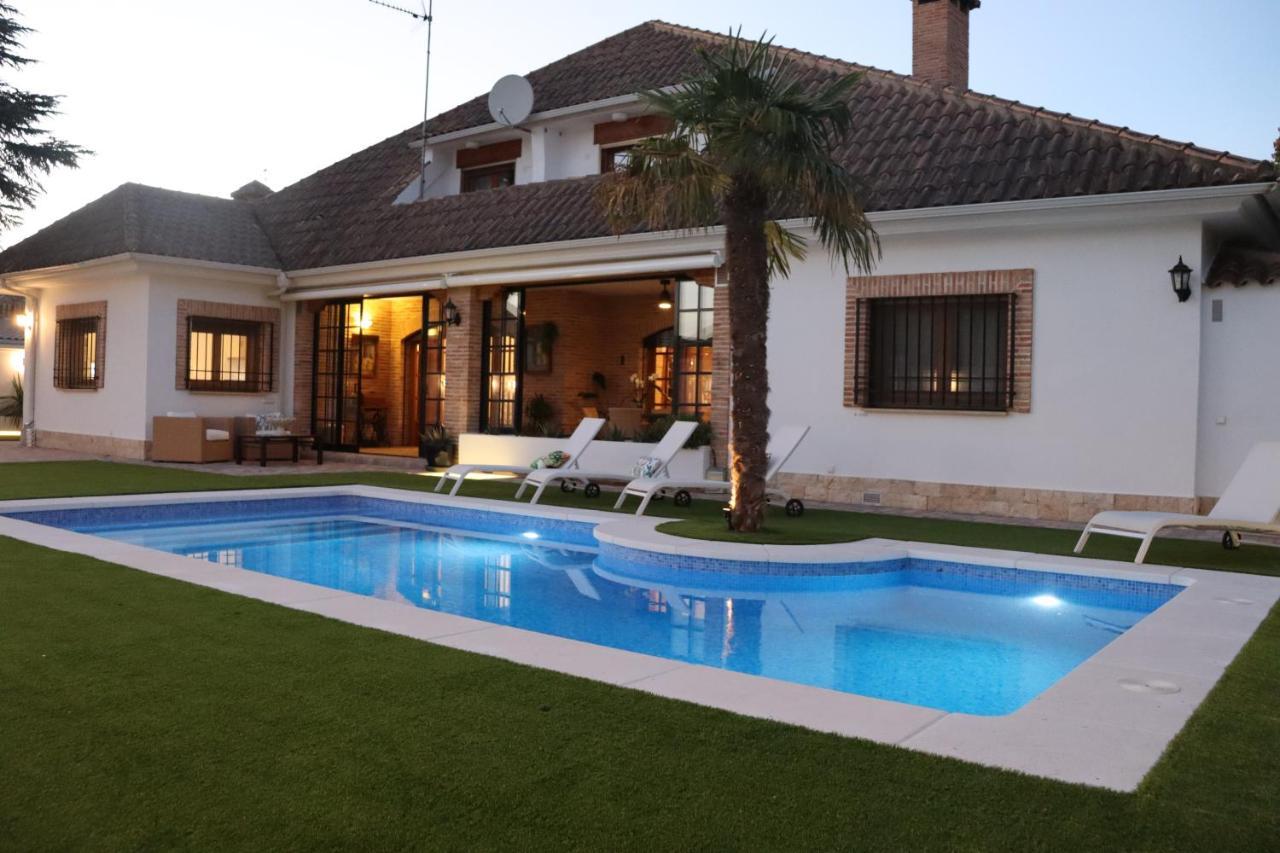 La Casa De Enfrente Villa Herencia Exterior photo